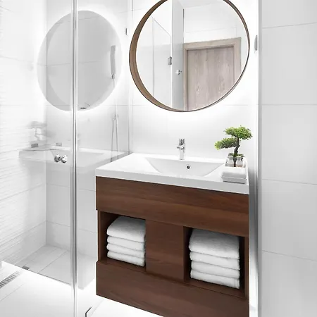 Revay Relax Boutique - Parking Apartman